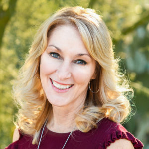 Penney Mullins Realtor sell houses in Phoenix AZ