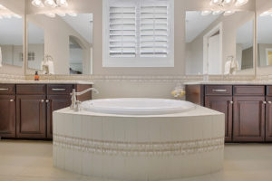 Modern Bathroom